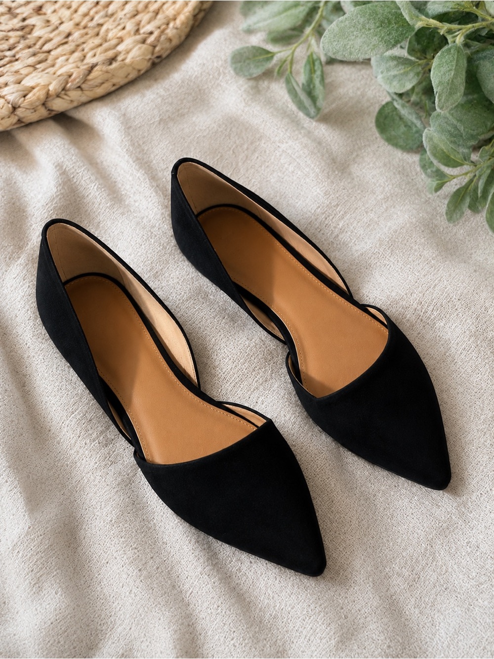 J.Crew Pointed Toe D’Orsay Flats
Women’s Size 8.5